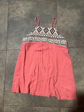 Woven Pattern Yoke Coral Tank Top